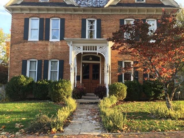 112 E Main St - Photo 1