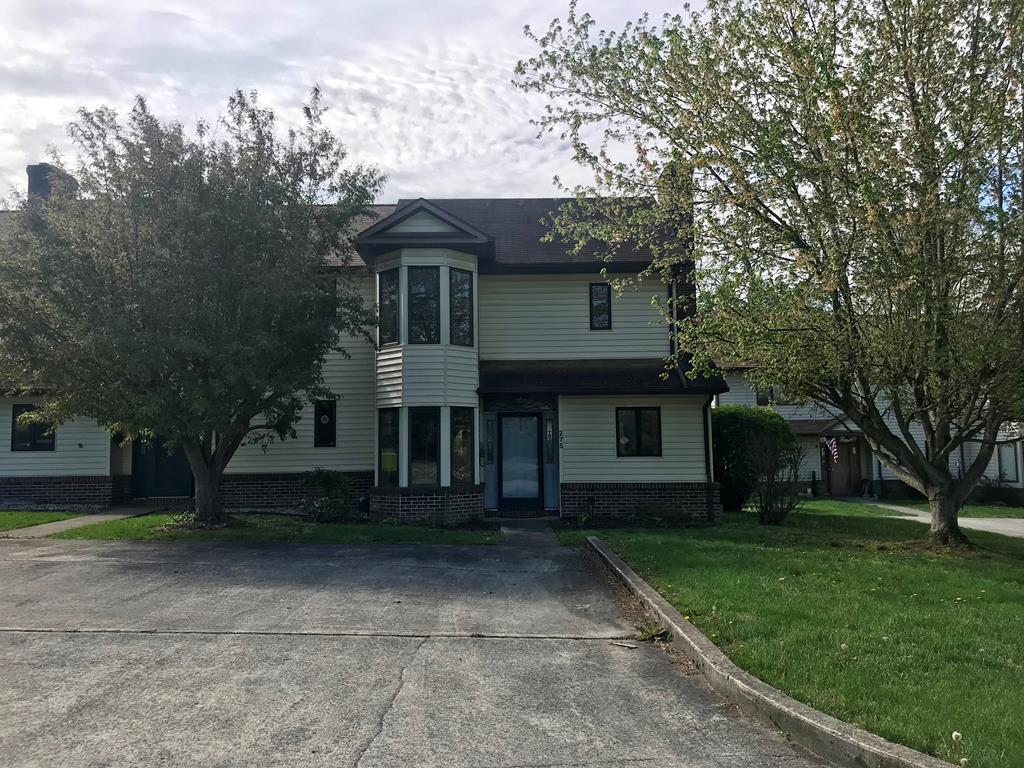 275 Washington St - Photo 1