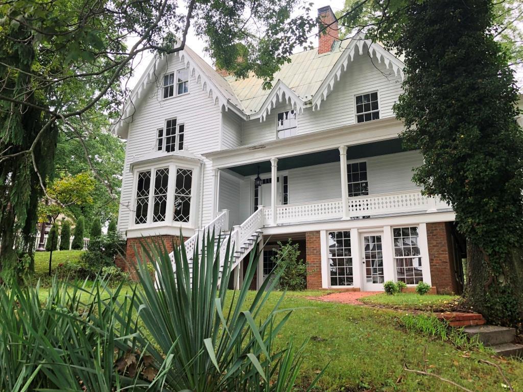 279 Main St - Photo 1