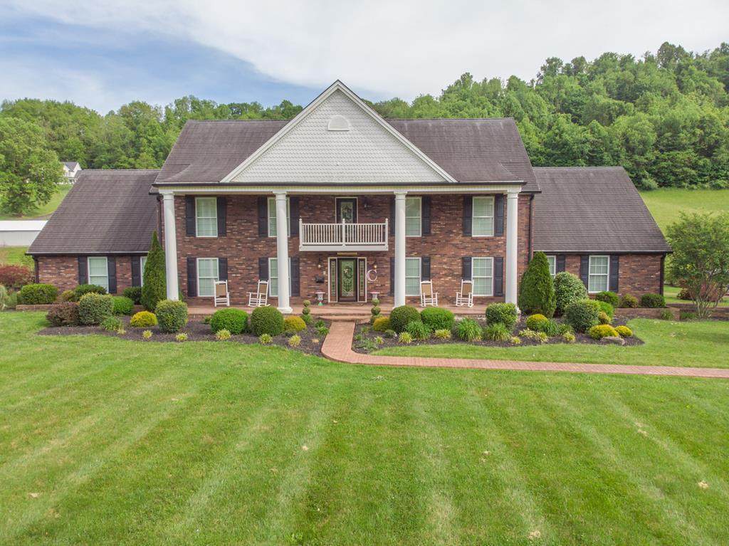 4686 Baptist Valley Road - Photo 1