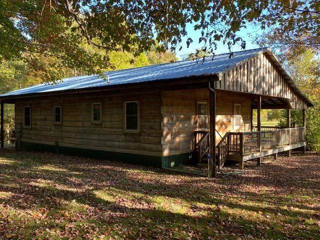 2876 Falls Rd - Photo 1
