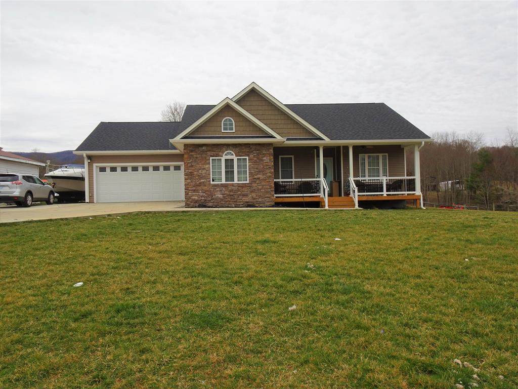 755 Sugar Street - Photo 1