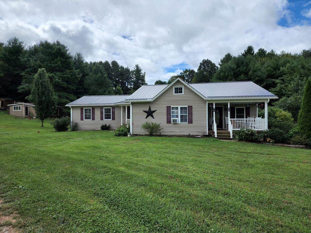 1925 Mcghee Rd - Photo 1