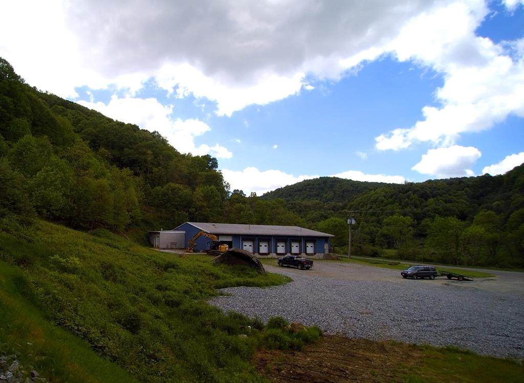 3122 Elk Creek Parkway - Photo 1
