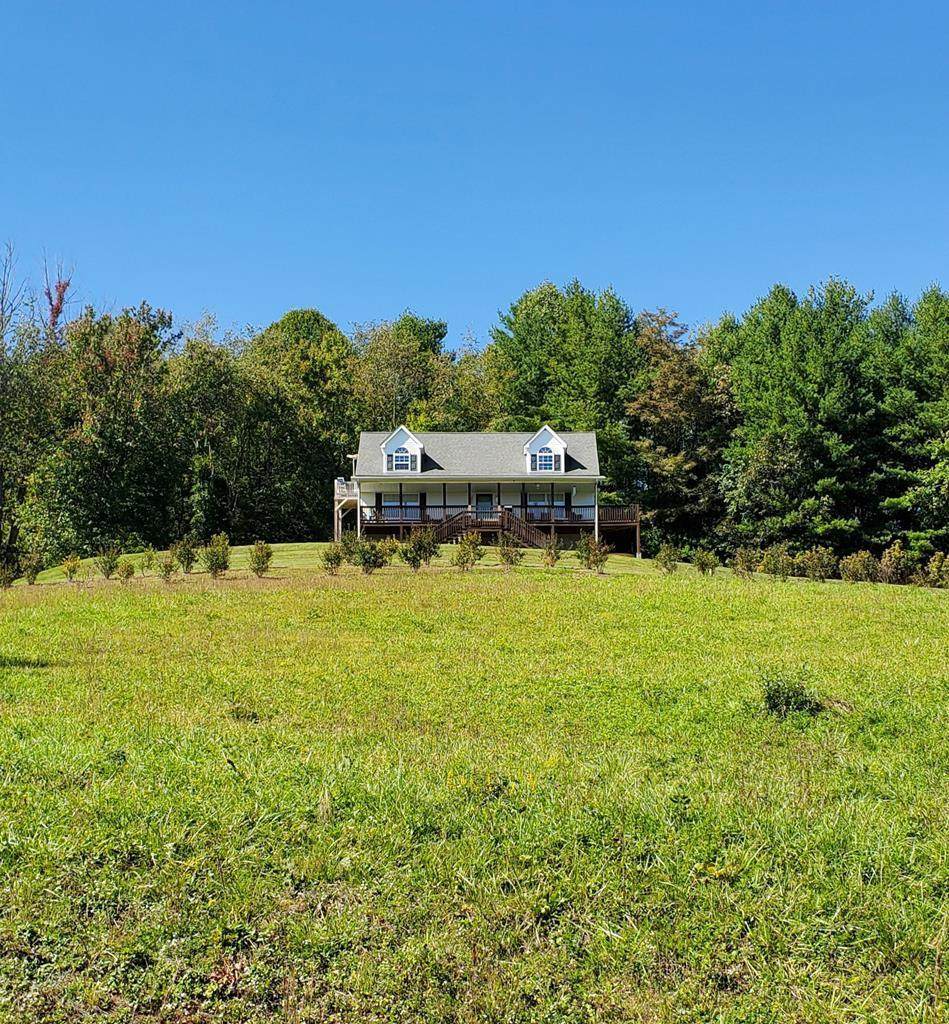 85 Stag Ln. - Photo 1