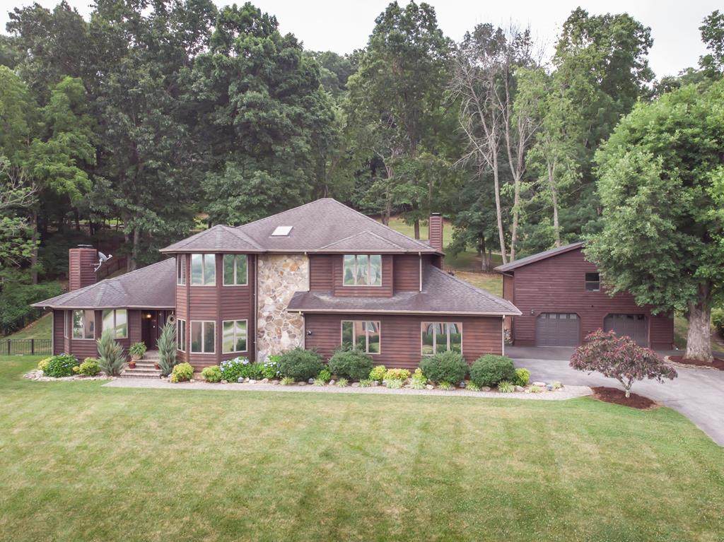 390 Winterham Drive - Photo 1