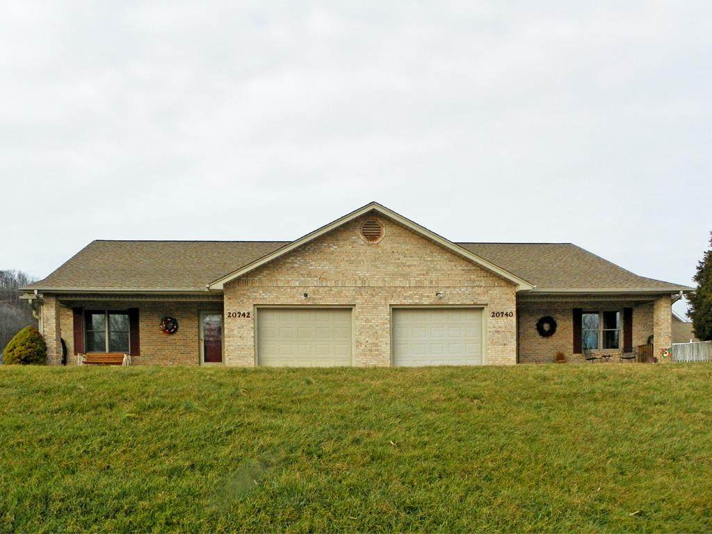 20742 27040 Green Spring Road - Photo 1