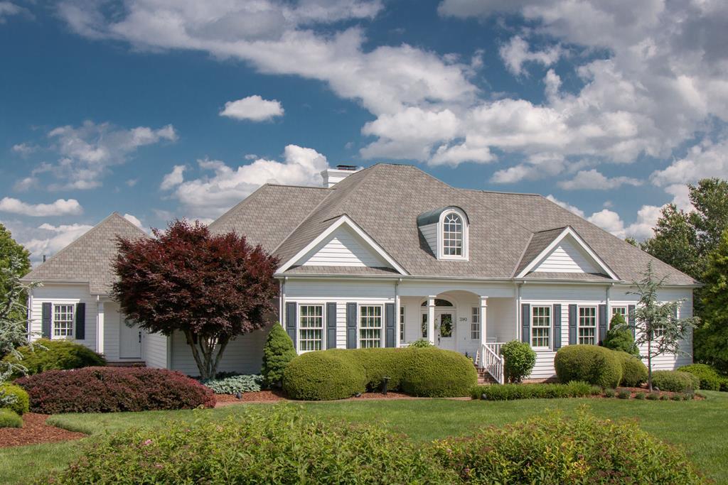 390 Oakmont Drive - Photo 1