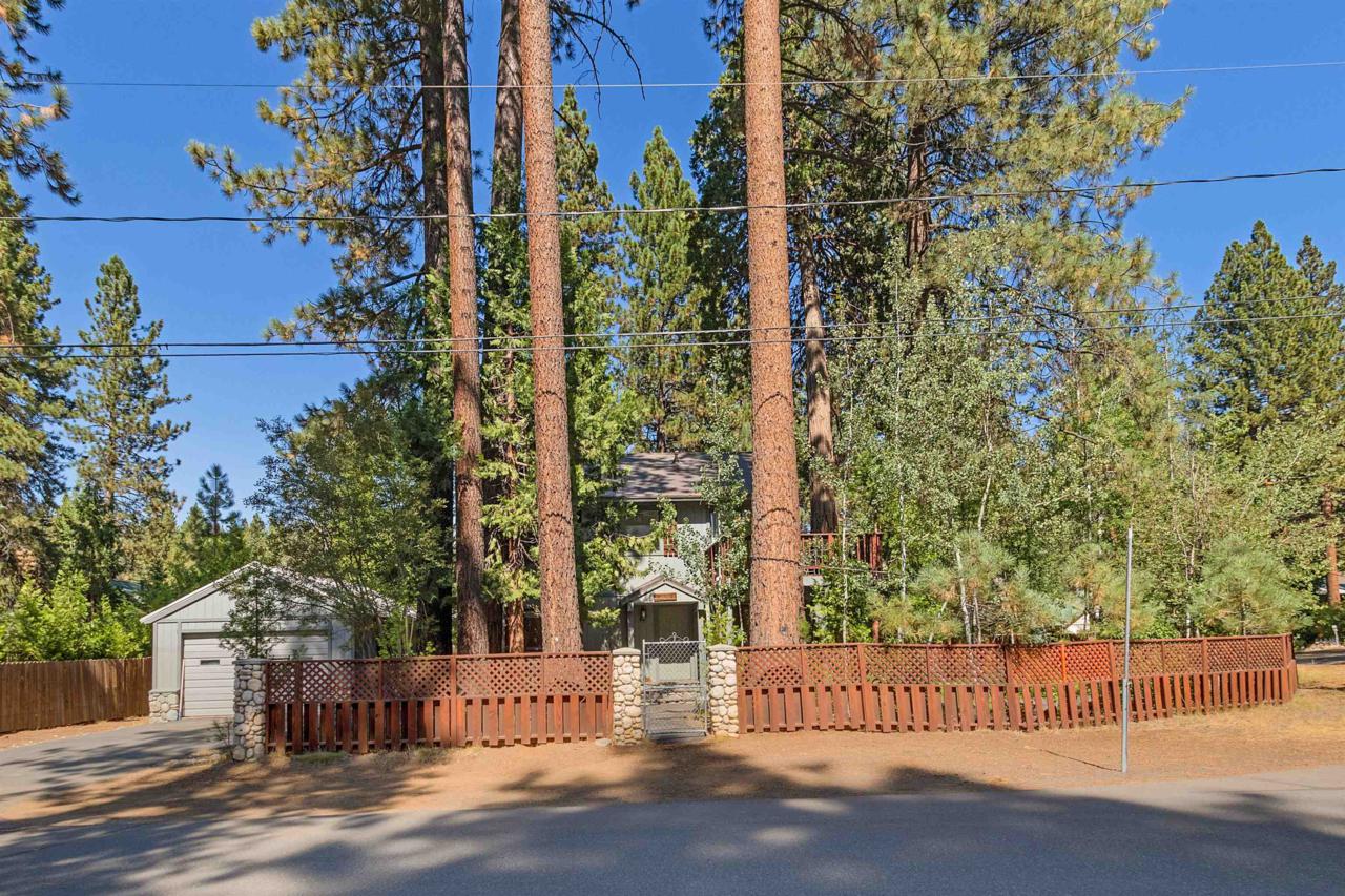 365 Agatam Avenue - Photo 1