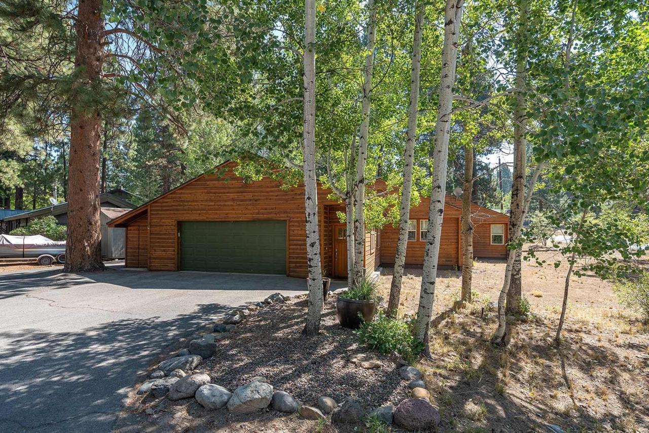 14757 Royal Way - Photo 1