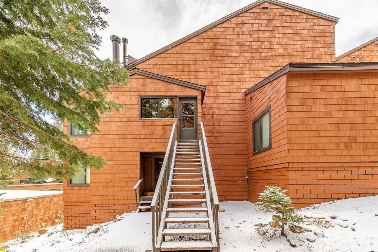 11571 Snowpeak Way - Photo 1