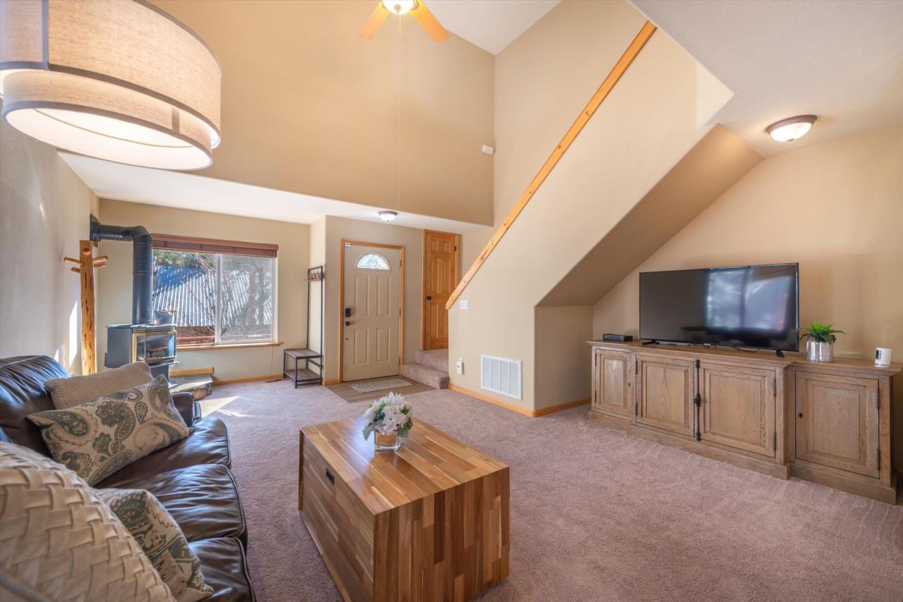 12473 Northwoods Boulevard - Photo 1