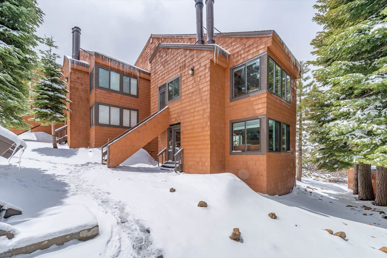 11727 Snowpeak Way - Photo 1