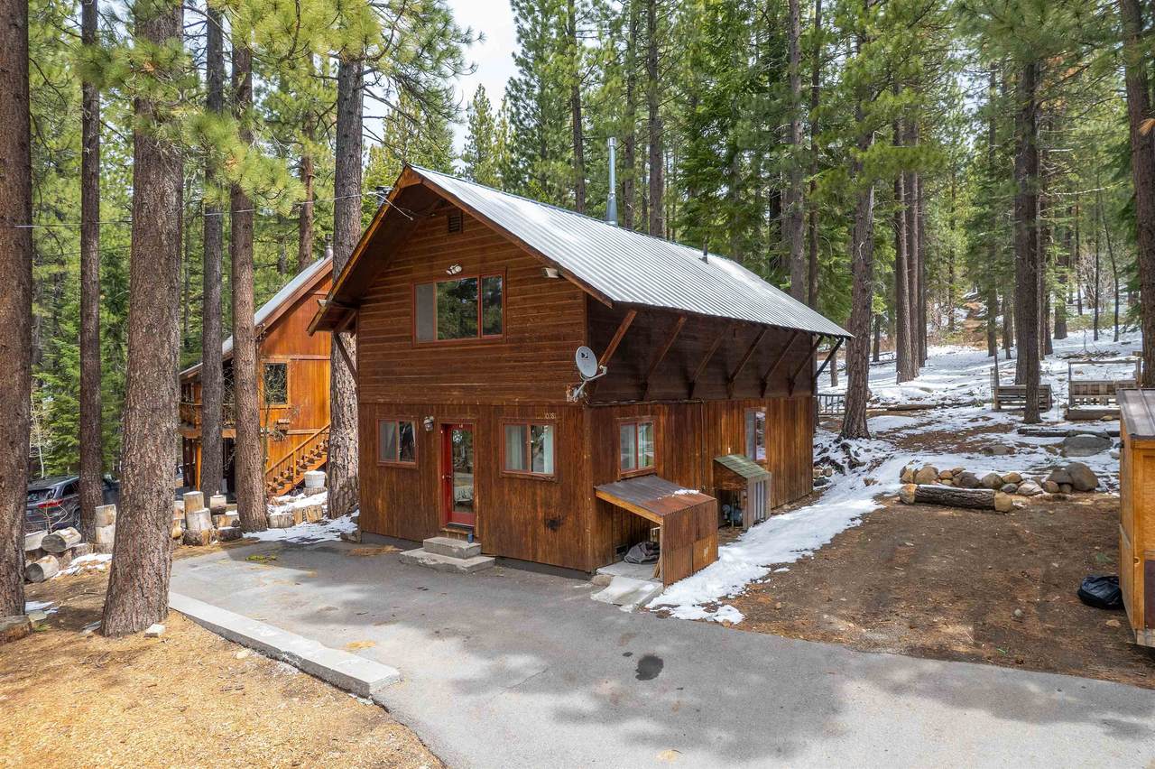 10281 Thomas Drive - Photo 1