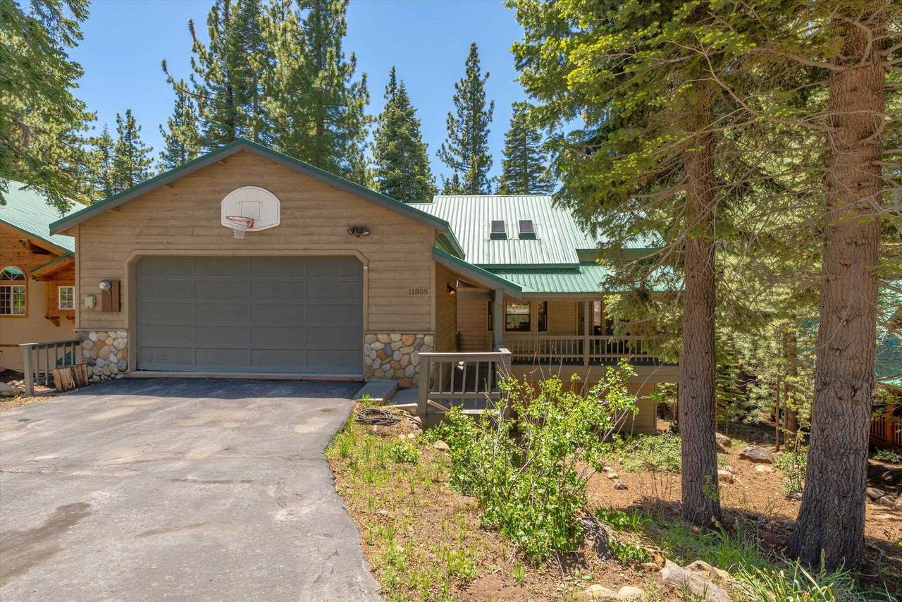 11805 Sitzmark Way - Photo 1
