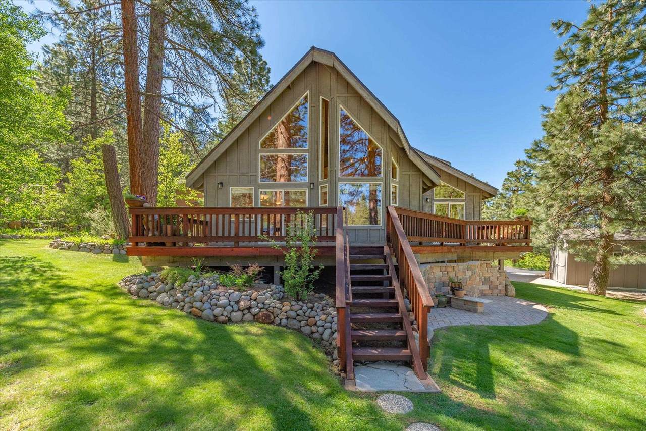 10453 Somerset Drive - Photo 1