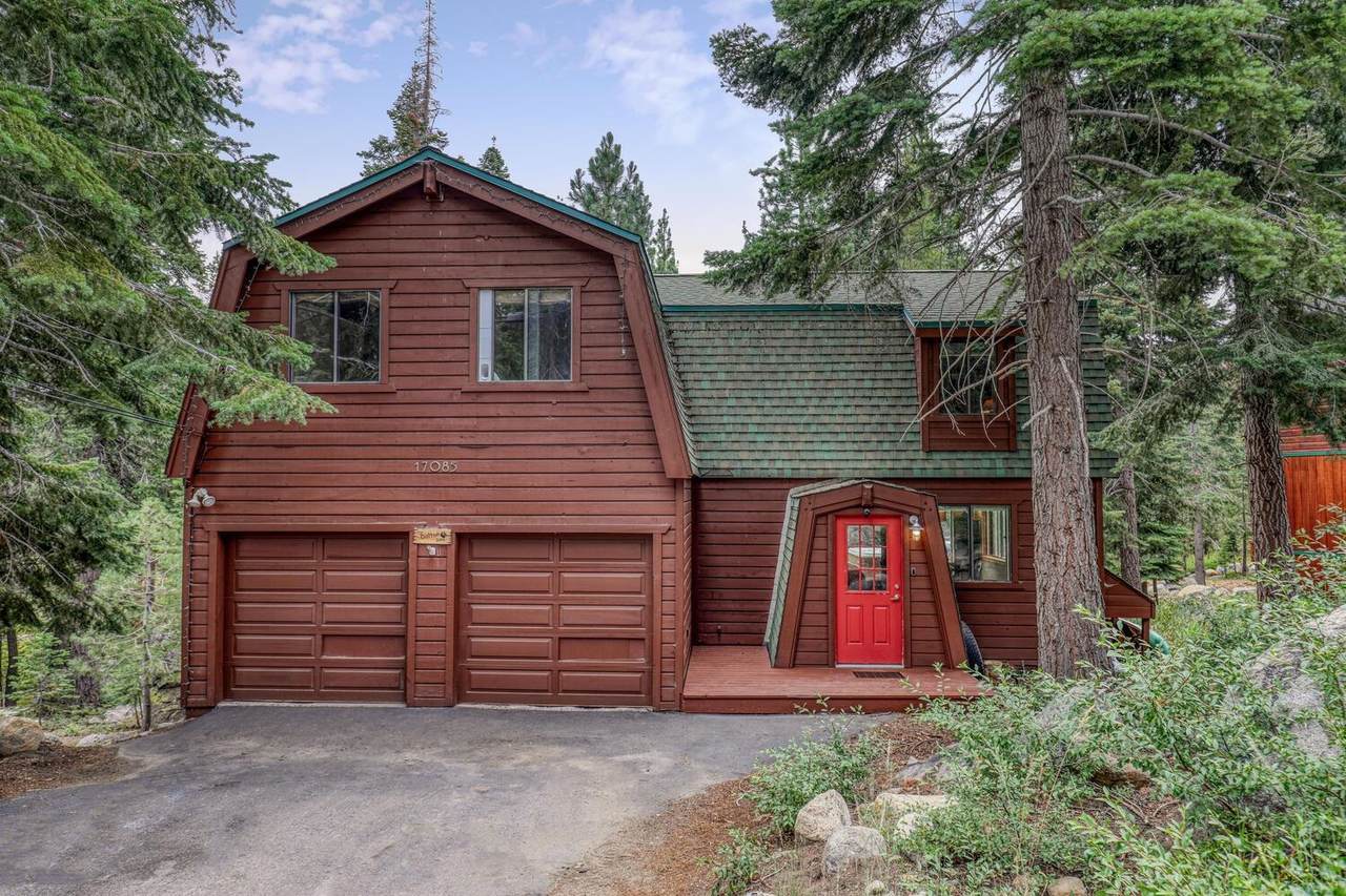 17085 Northwoods Boulevard - Photo 1