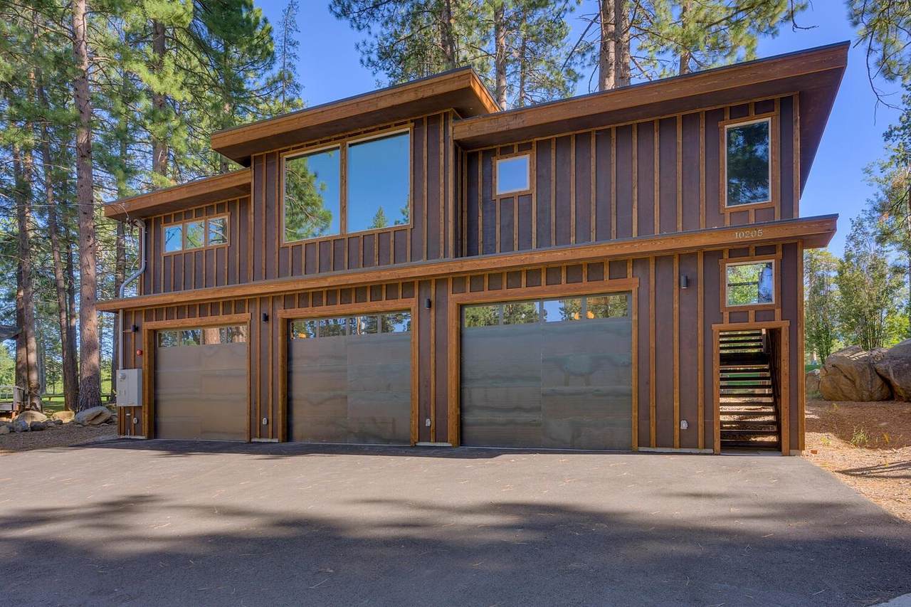 10205 Reynold Way - Photo 1