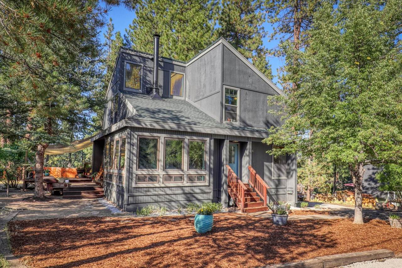 15824 Sherwood Drive - Photo 1