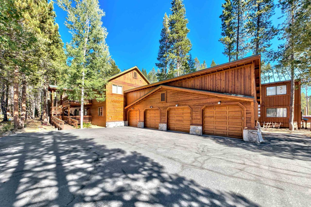 13155 Northwoods Boulevard - Photo 1