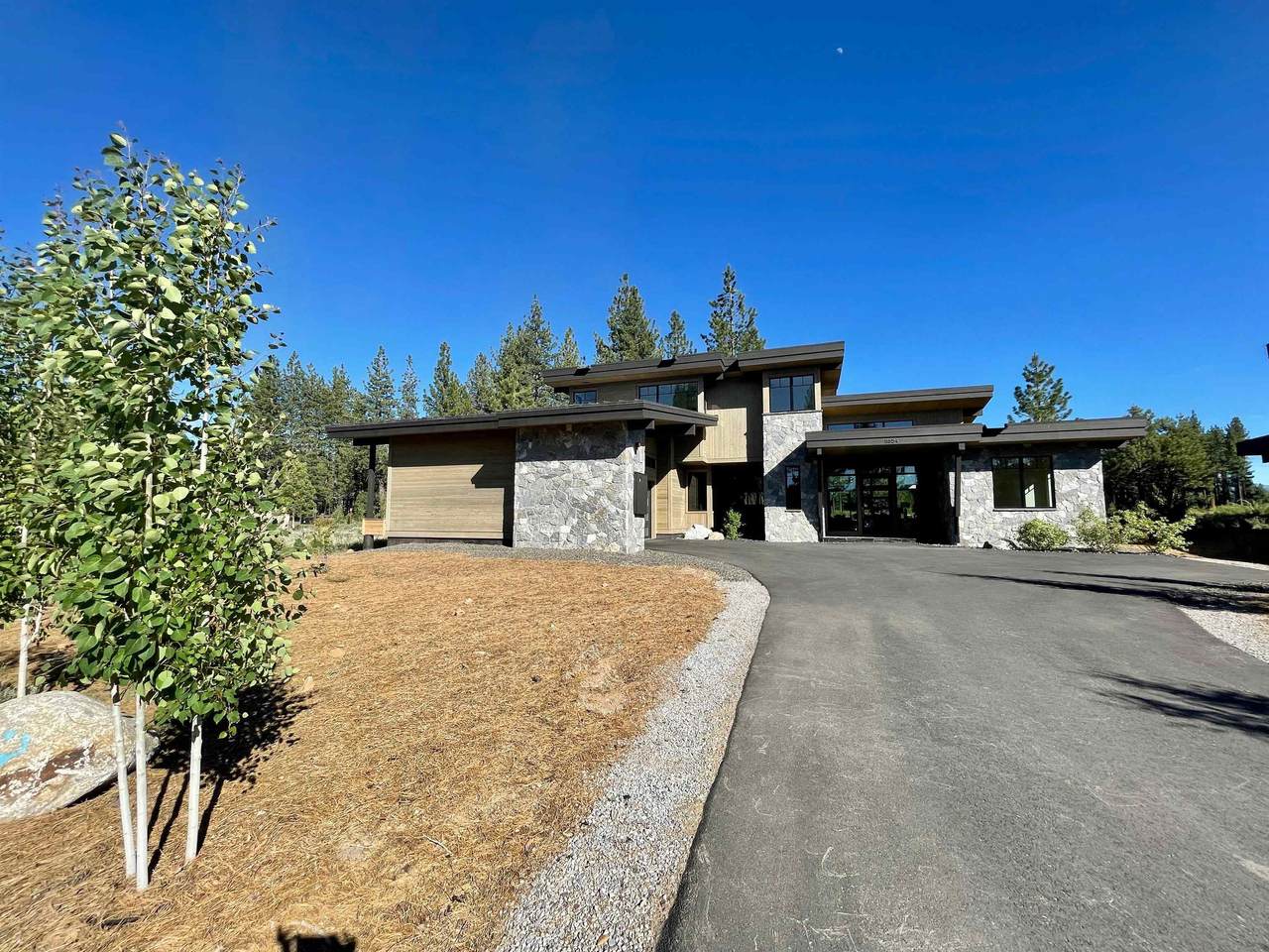 11654 Henness Road - Photo 1