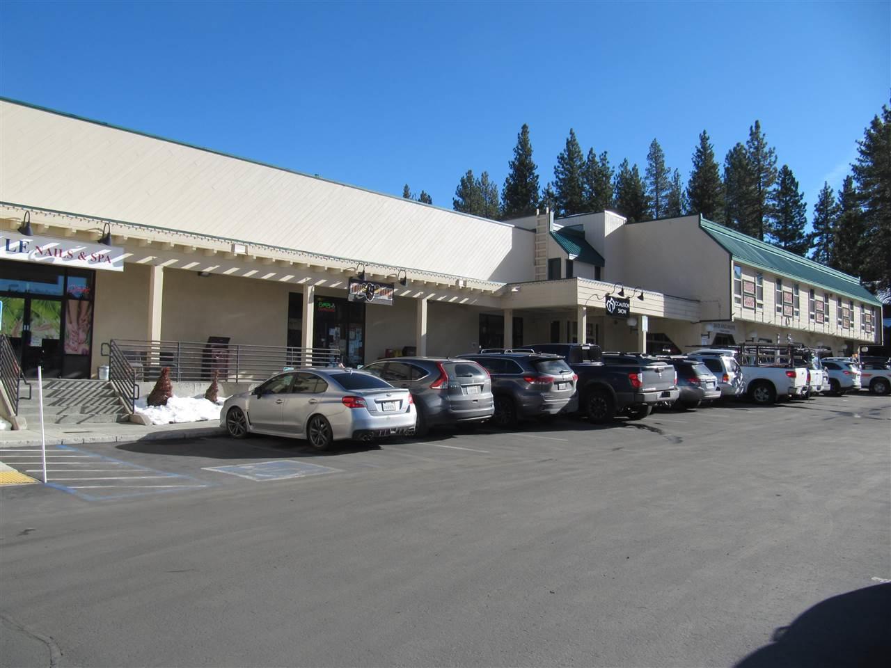 10015 Palisades Drive - Photo 1