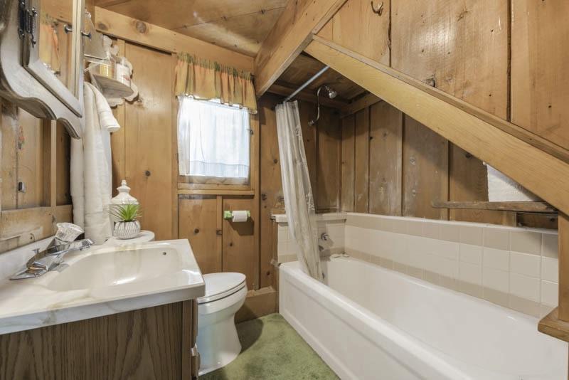225 Fountain Avenue - Photo 1