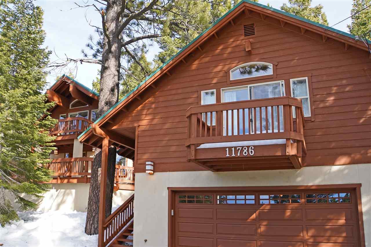 11786 Kitzbuhel Road - Photo 1