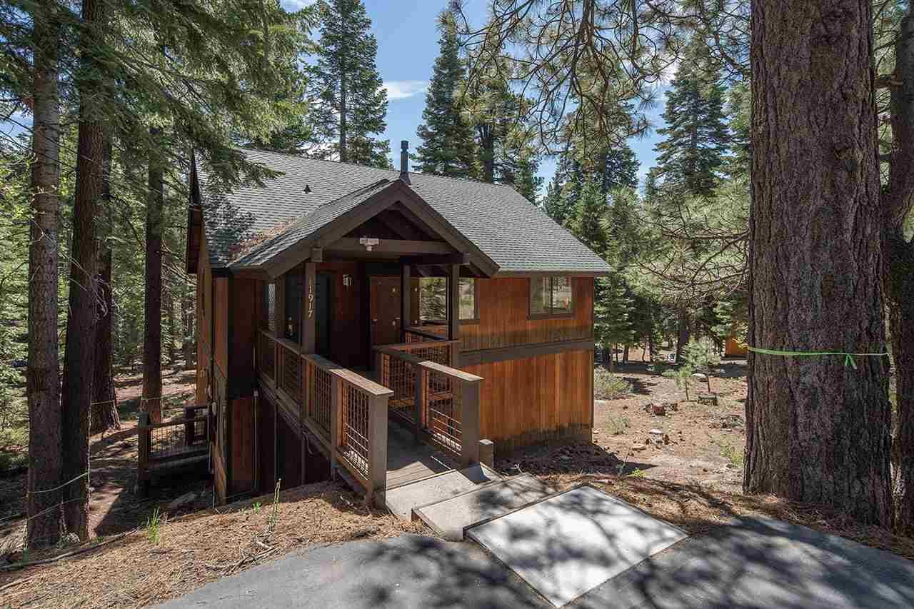 11917 Chamonix Road - Photo 1