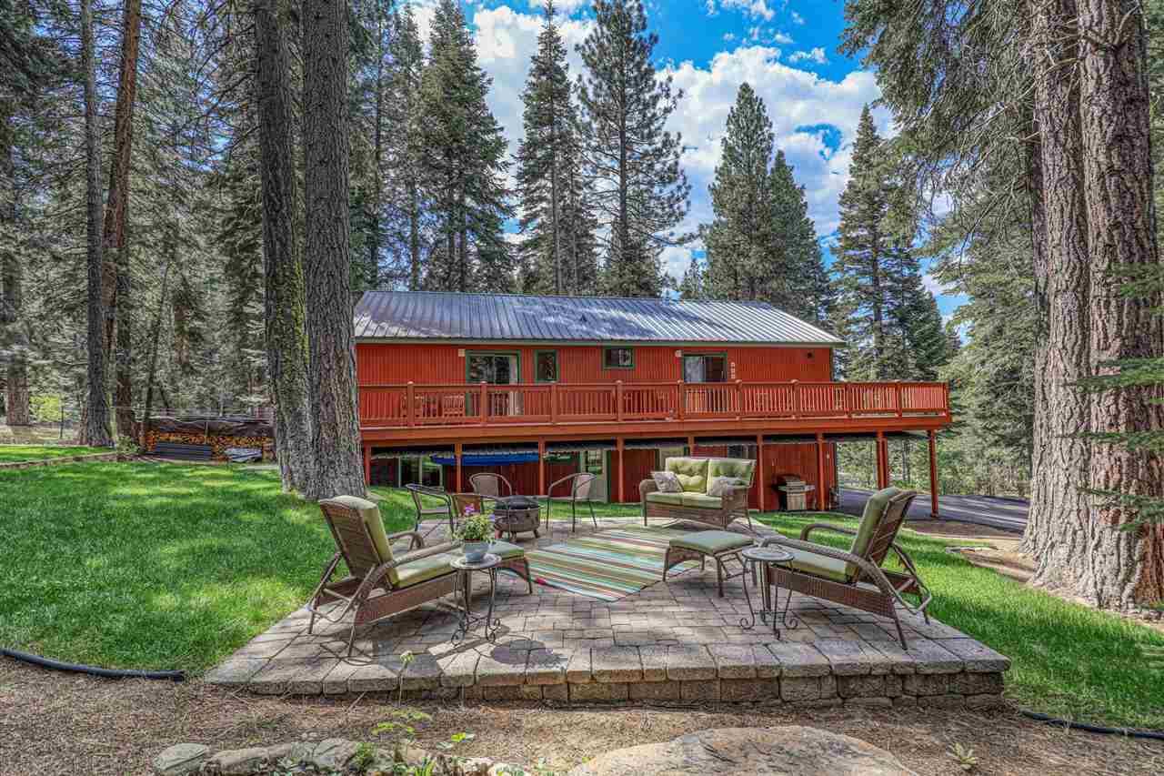 12276 Greenwood Drive - Photo 1