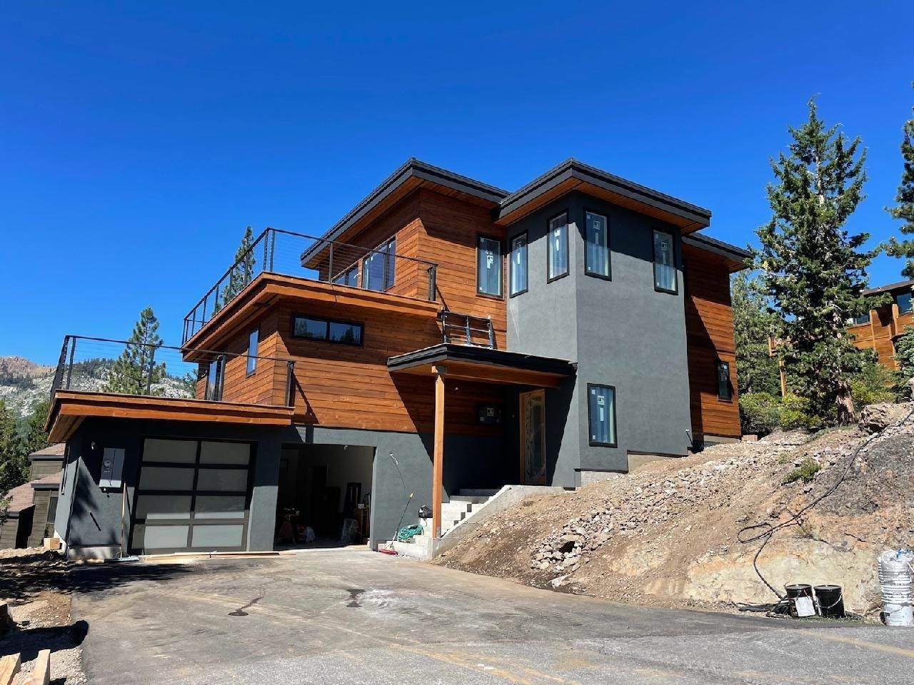 1423 Juniper Mountain Road - Photo 1