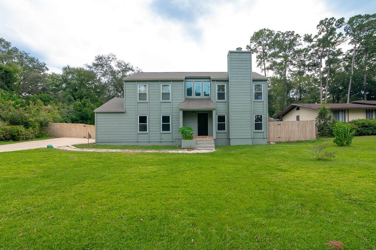 919 Blackwood Avenue - Photo 1