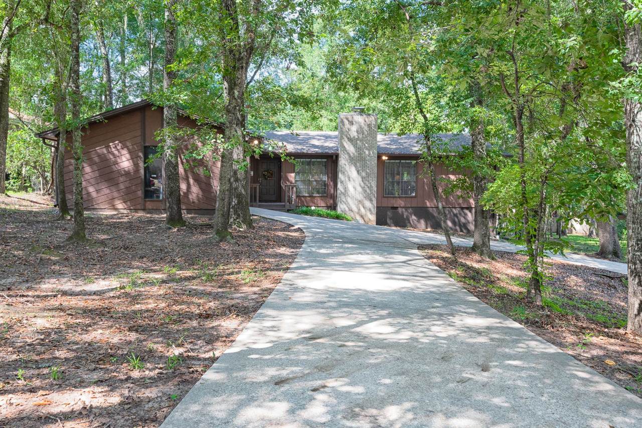 4130 Chelmsford Road - Photo 1