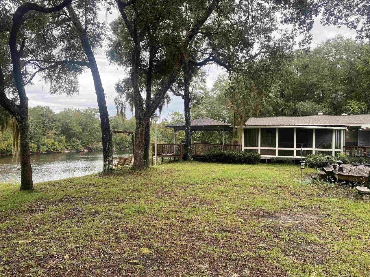4824 Crooked Rd - Photo 1