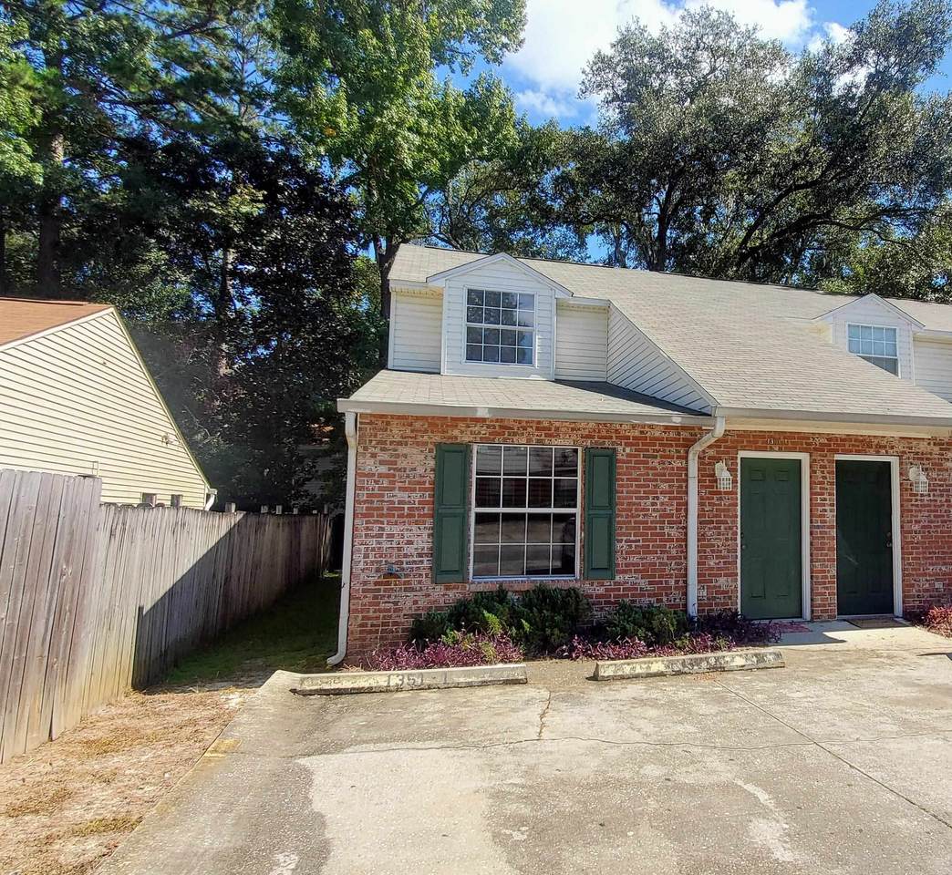 1351 Castelnau Court - Photo 1