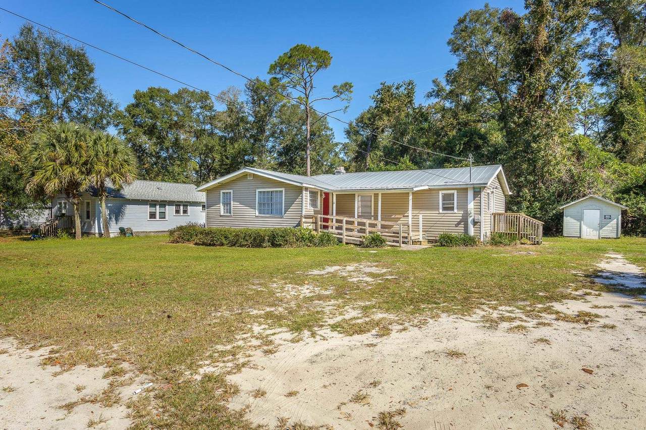 21 Dispennette Drive - Photo 1