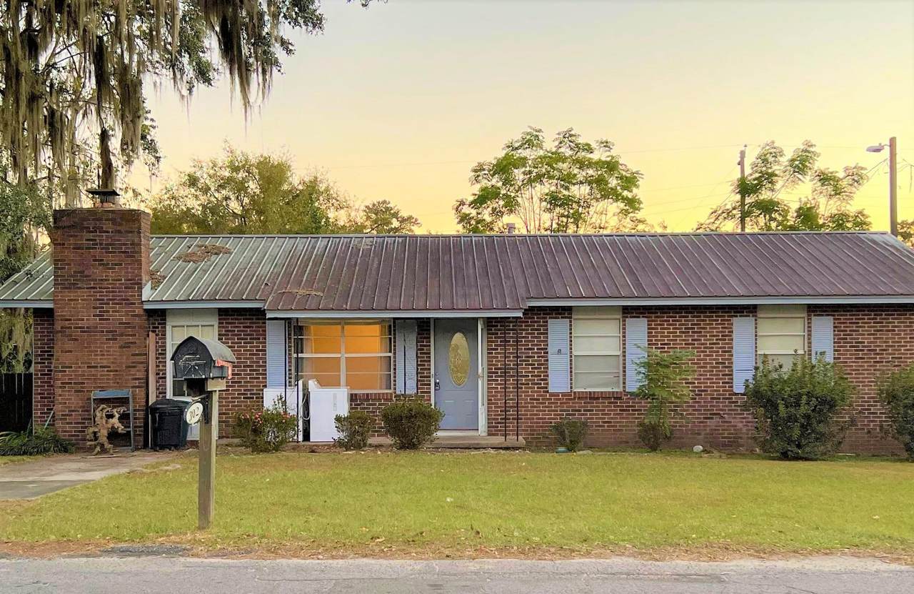 302 Bunker Street - Photo 1
