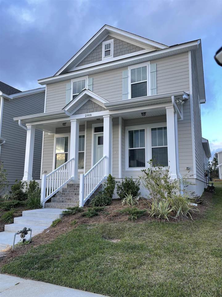 2918 Fontana Street - Photo 1