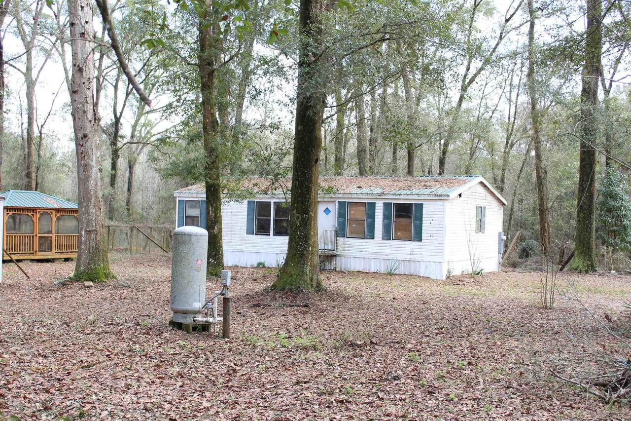 692 Thistle Avenue - Photo 1