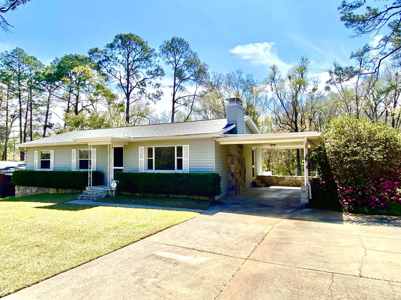 1509 Fuller Road - Photo 1