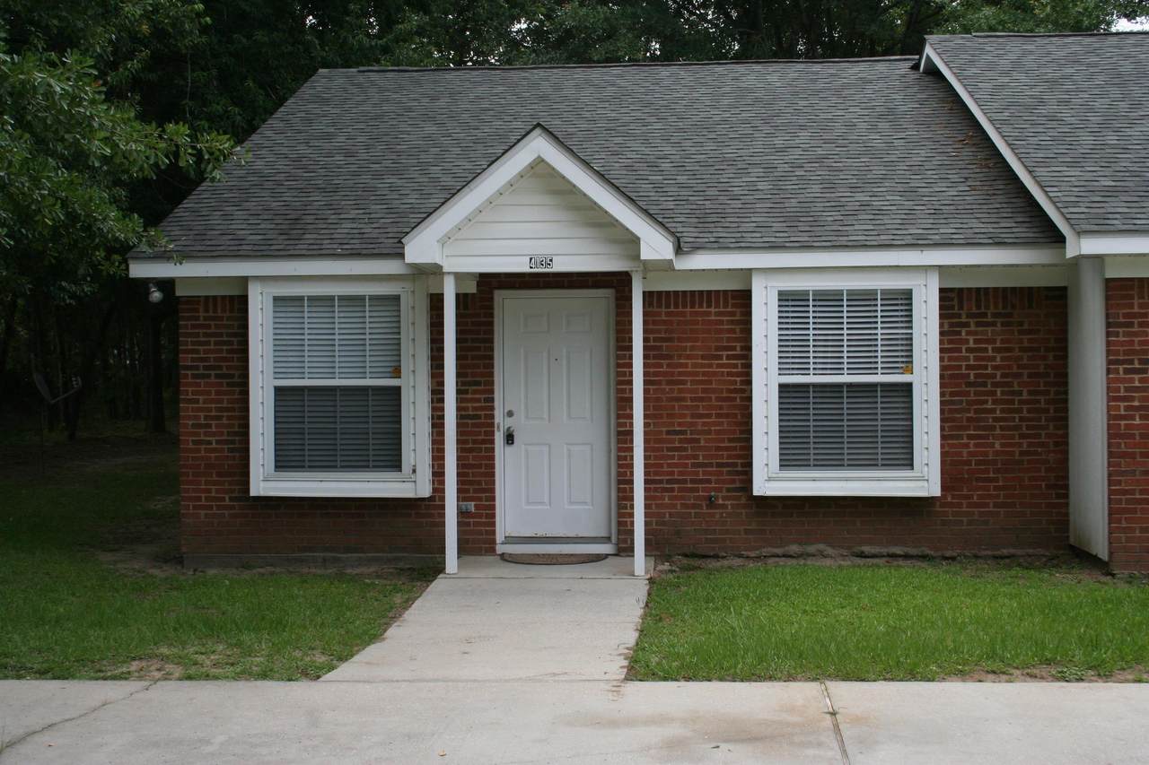 4127 A+B Blind Brook Court - Photo 1
