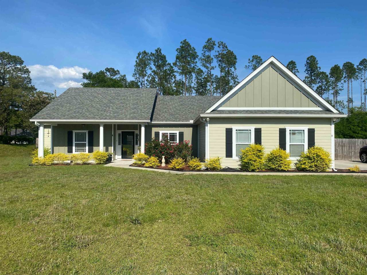 9 Evergreen Drive - Photo 1
