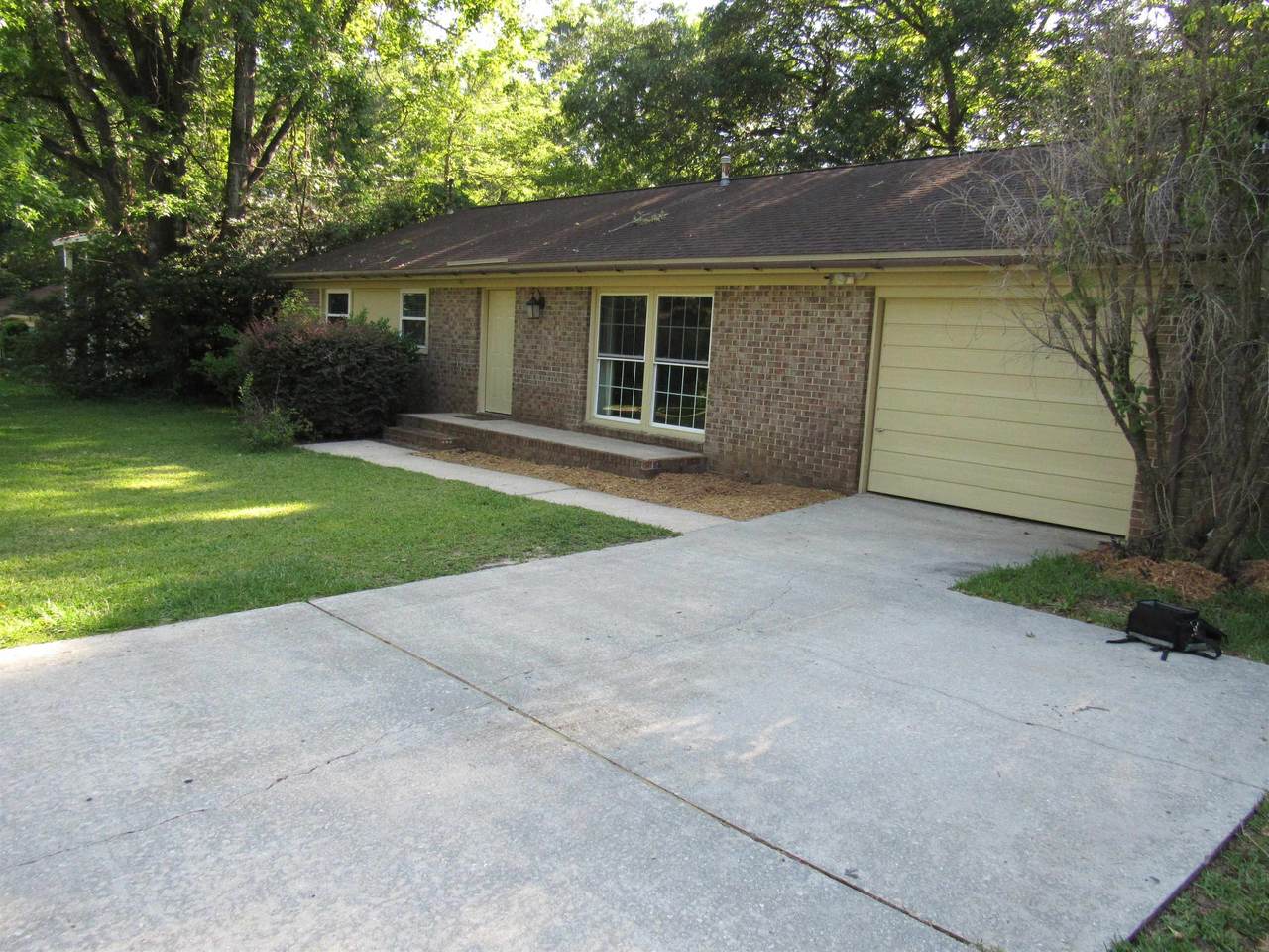 1812 Medart Drive - Photo 1