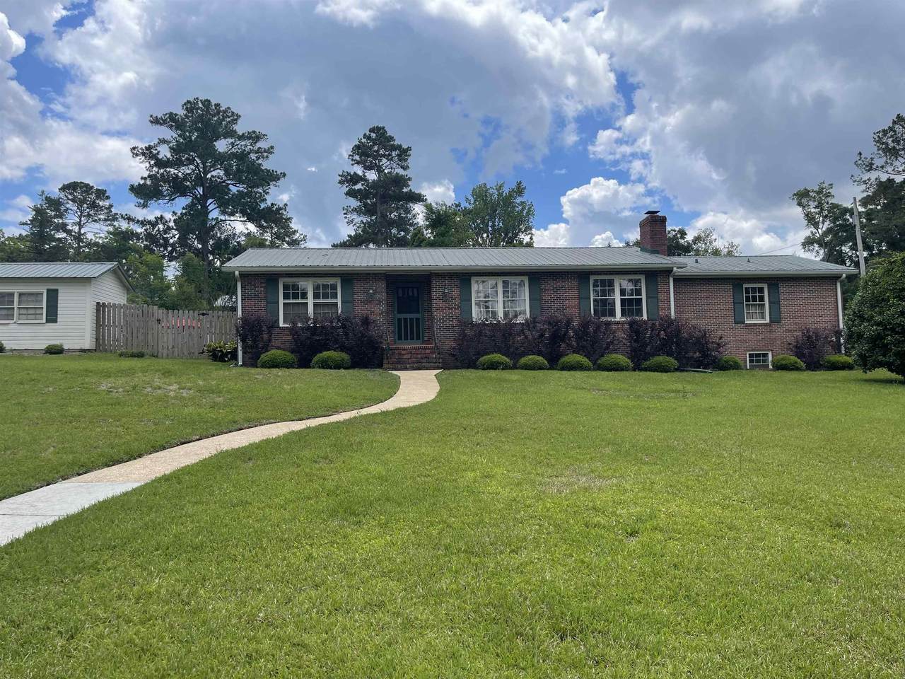 723 Bellamy Drive - Photo 1