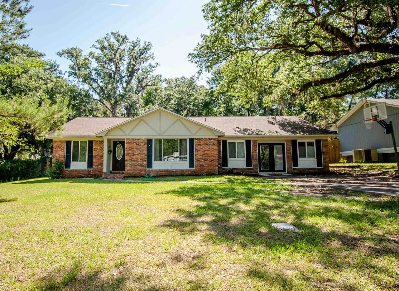 2905 Byington Circle - Photo 1