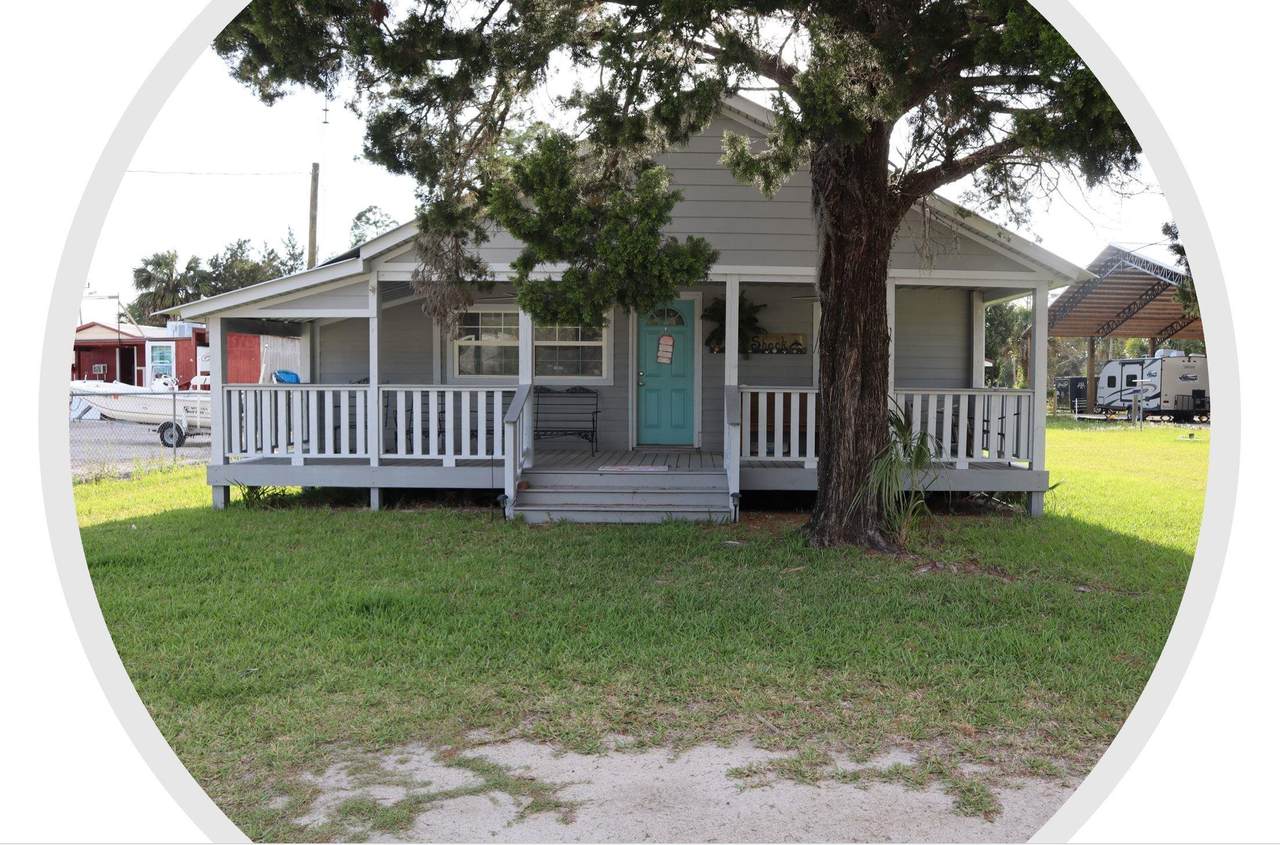 4 1st Street - Photo 1