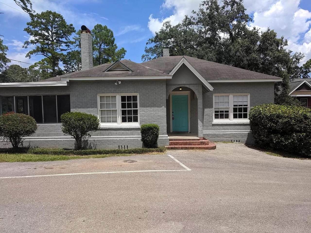 1714 Belle Vue Way - Photo 1