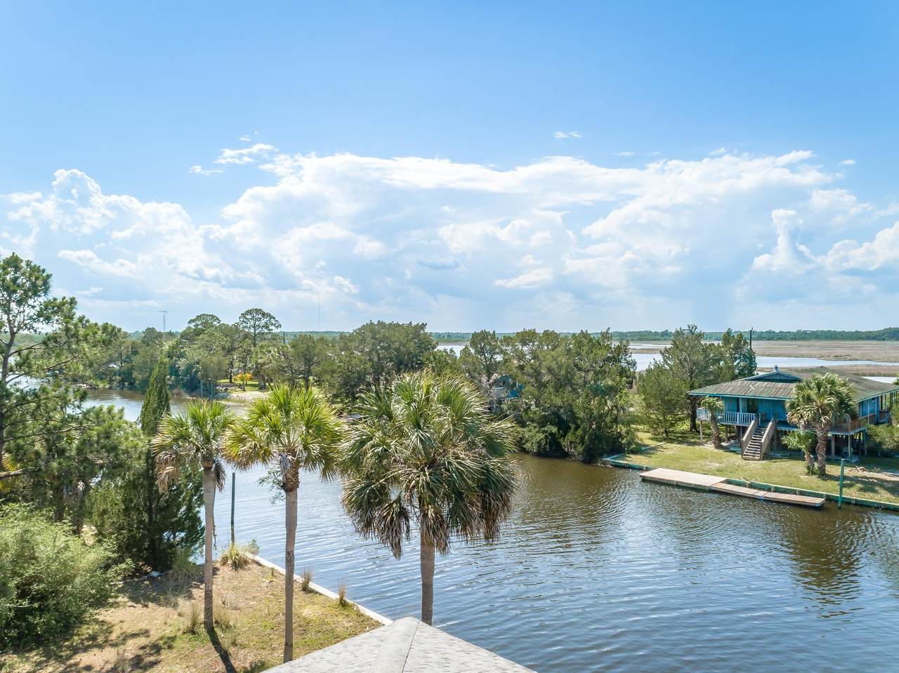 30 Bayou Drive - Photo 1
