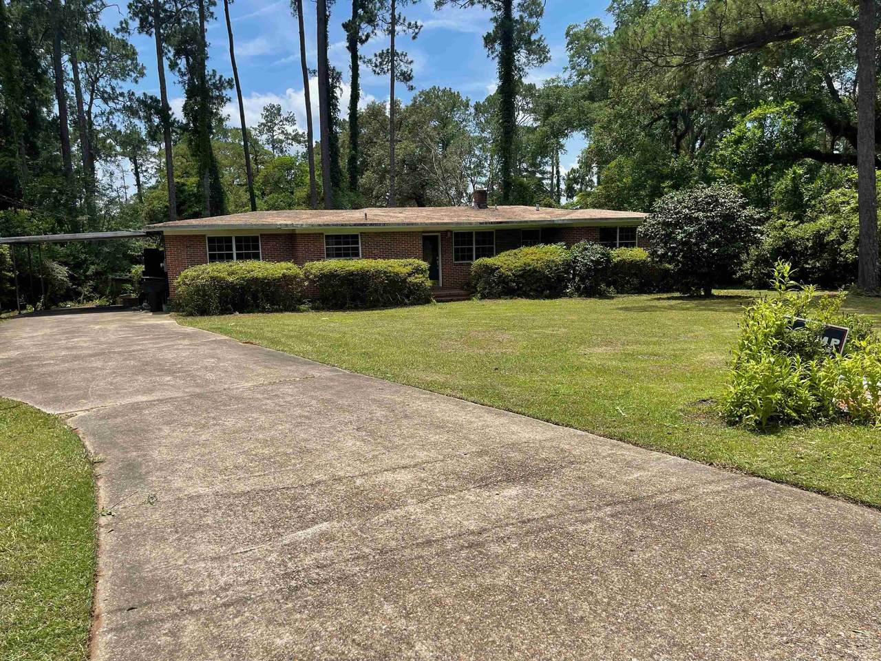 1507 Sunset Lane - Photo 1