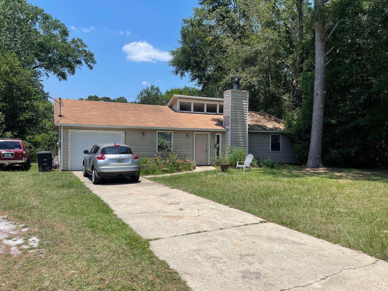 2772 Sandalwood Drive - Photo 1